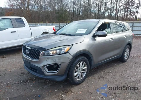 2016 Kia Sorento 2.4L L z USA, uszkodzony, nr VIN 5XYPG4A36GG028108